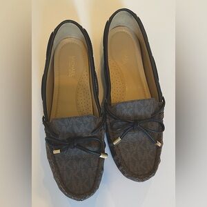 Michael Kors Driving Loafers in size 6.5